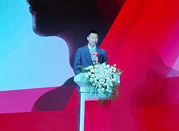 上瘾：偷窥狂