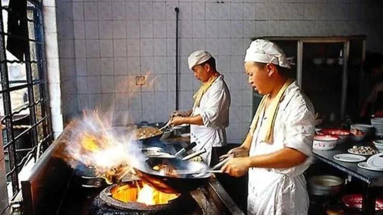 操少妇在线视频